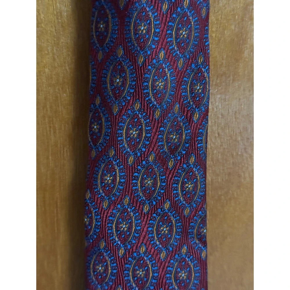 Robert Talbott Estate Silk Tie Burgundy Blue Medallion Paisley Made in Italy 8cm